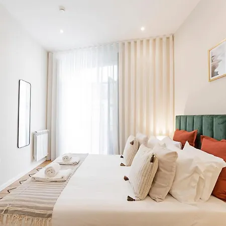 Brand New 4br W/ 200yrs Of History In By Lovelystay * Porto