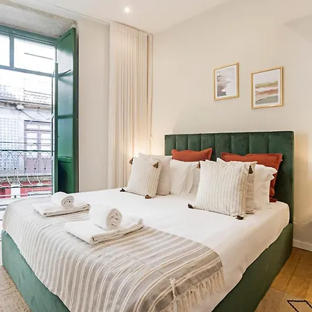 Apartment Brand New 4br W/ 200yrs Of History In By Lovelystay *
